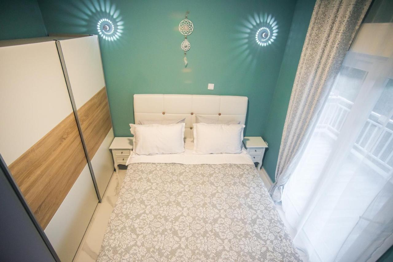 Diamond Lux Apartment PalaiónTsiflíkion Exteriér fotografie